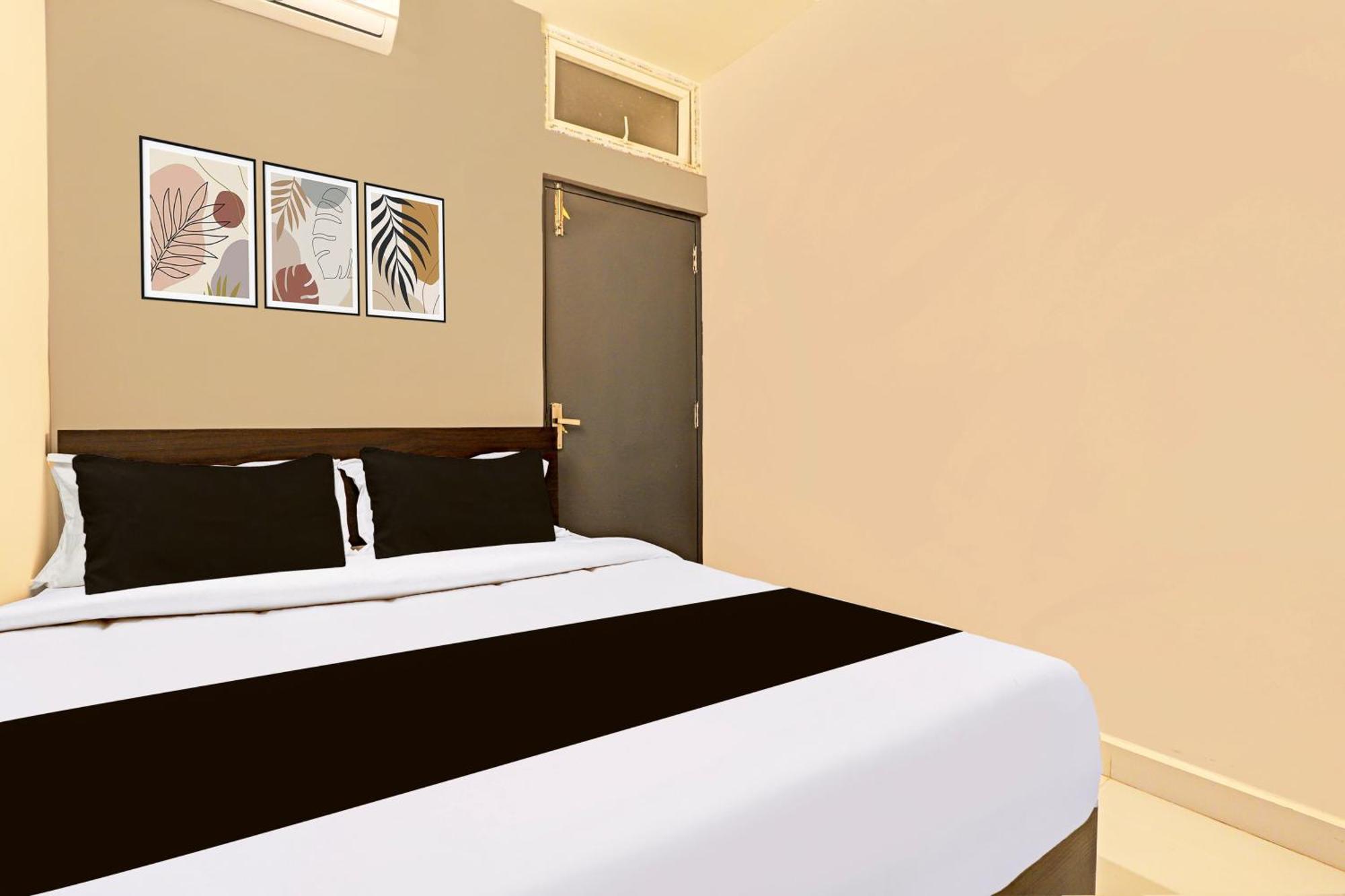 Super Hotel O Inn11 Near Central Station Chennai Esterno foto