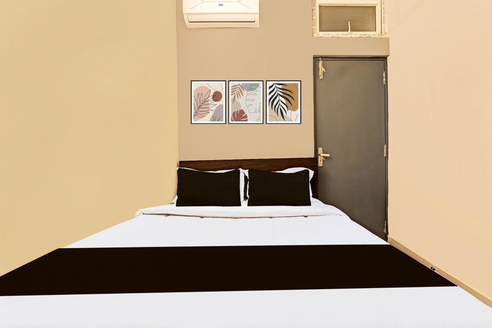 Super Hotel O Inn11 Near Central Station Chennai Esterno foto